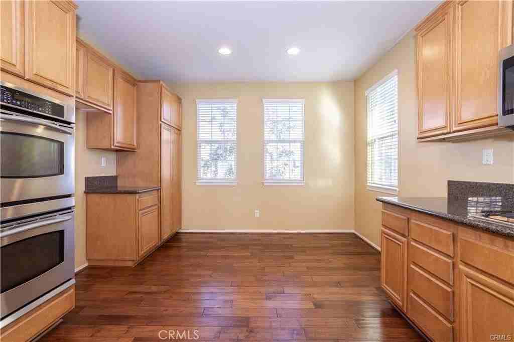 19932 Oakville Ct - Photo 7 of 26