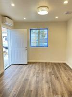 featured image of 5828 N Vista 1/2
