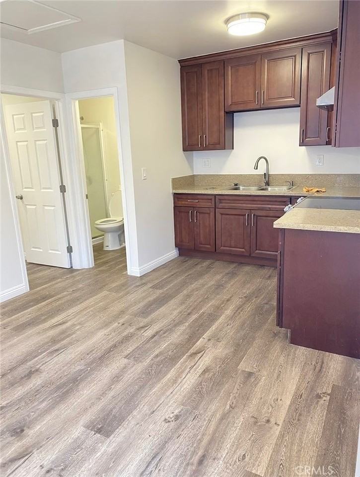 5828 N Vista 1/2 - Photo 4 of 6