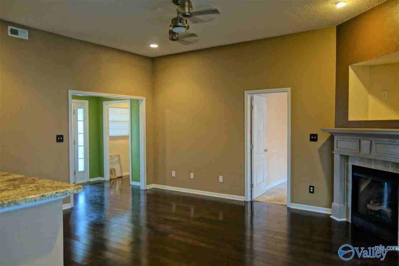 139 Potters Wheel - Photo 5 of 17