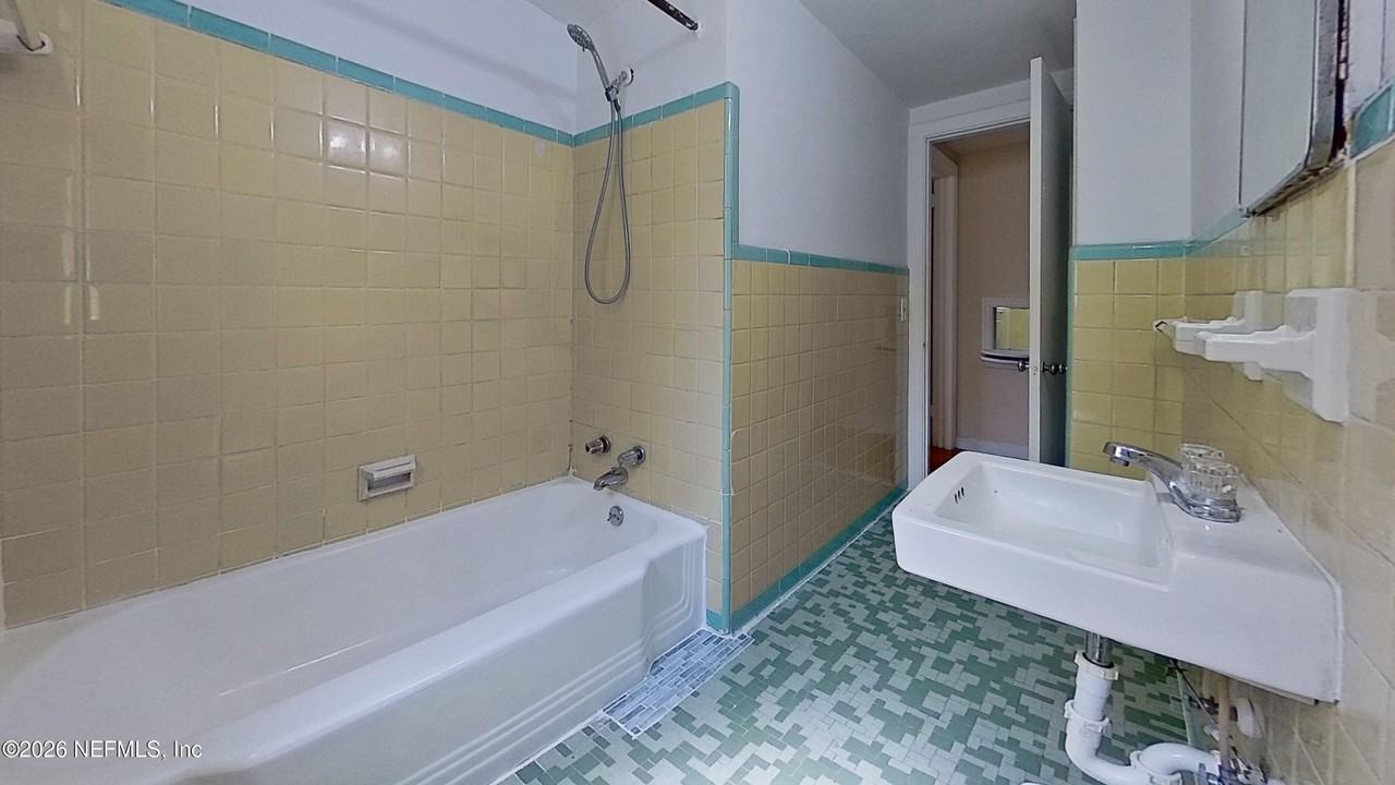 2589 Atlantic Blvd #1 - Photo 6 of 11