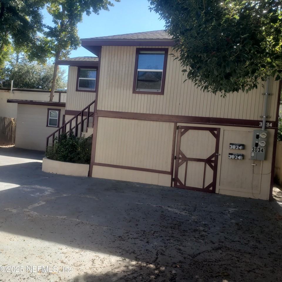 3034 Post St - Photo 3 of 17