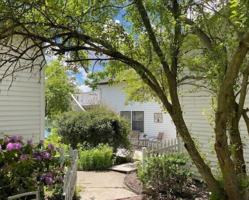 featured image of 172 Northwest St #C