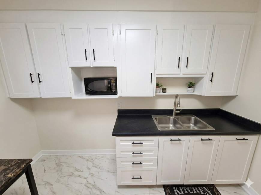 1000 O'Connor Dr - Photo 4 of 10