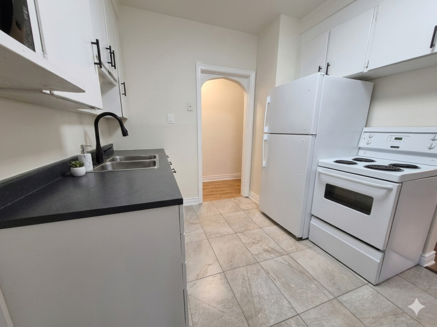 1000 O'Connor Dr - Photo 6 of 10