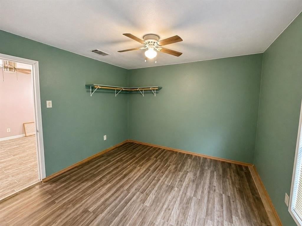 4408 Mckibben St - Photo 6 of 9