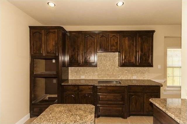 12060 Grandview Dr - Photo 6 of 23