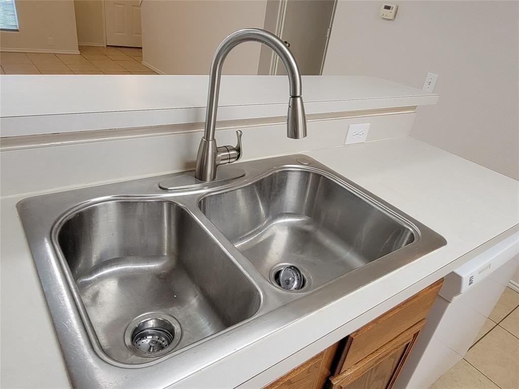 238 High Pointe Ln - Photo 5 of 17