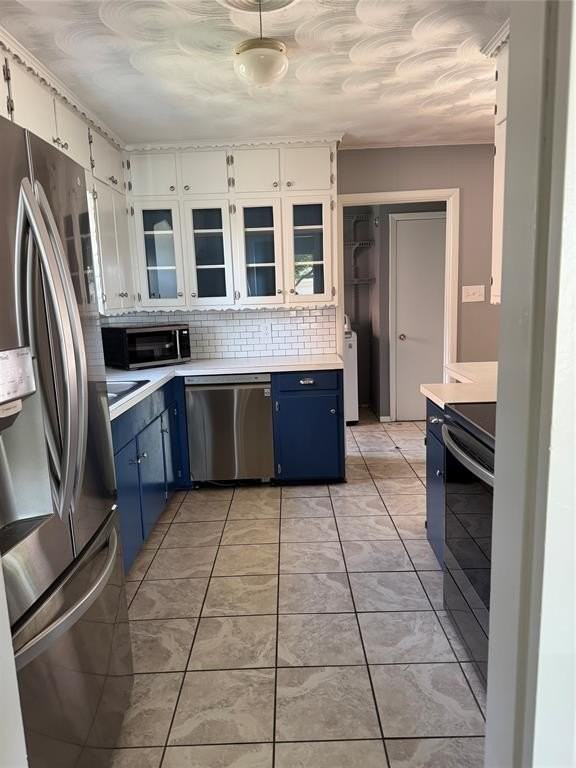 700 Kindred Ln - Photo 6 of 17