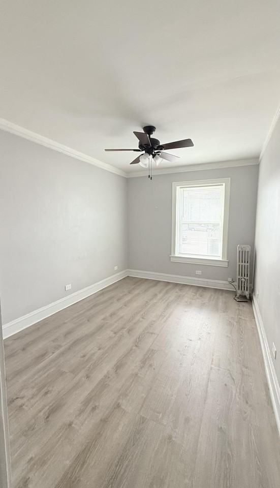 2023 N Lavergne Ave - Photo 4 of 7