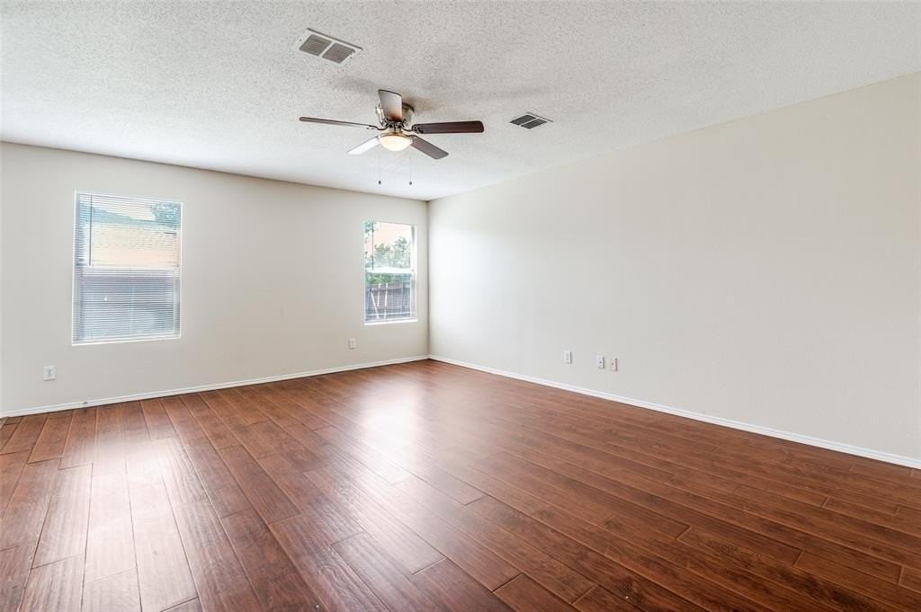 2232 White Pine Dr - Photo 5 of 15