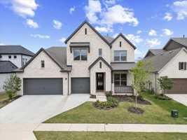featured image of 1328 Huckleberry St
