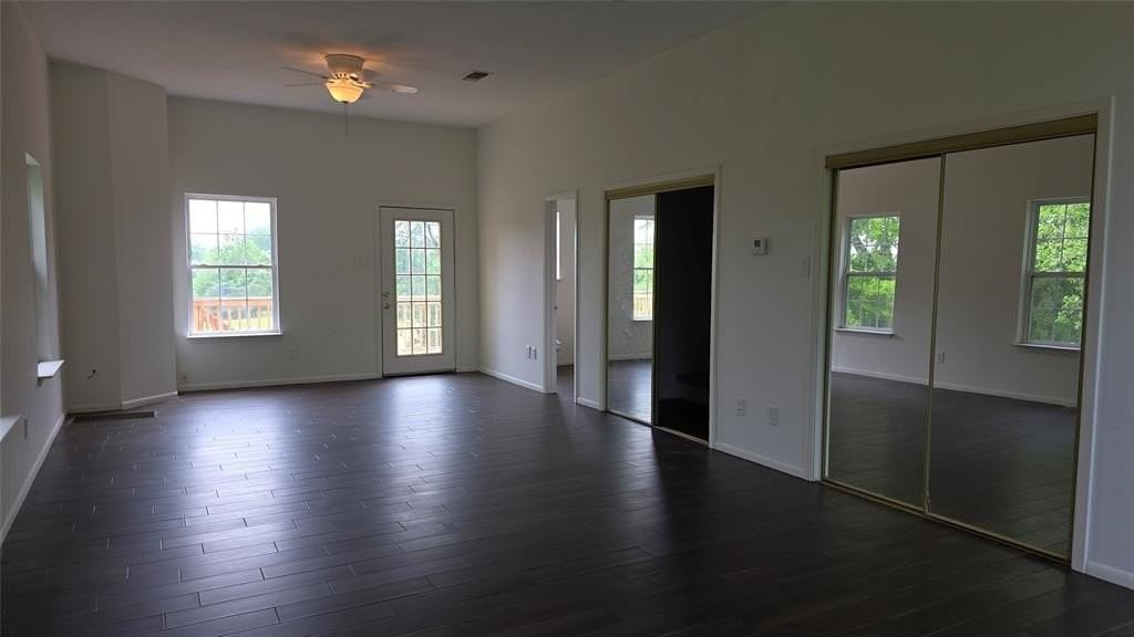 2474 Joe Davis Rd - Photo 5 of 12