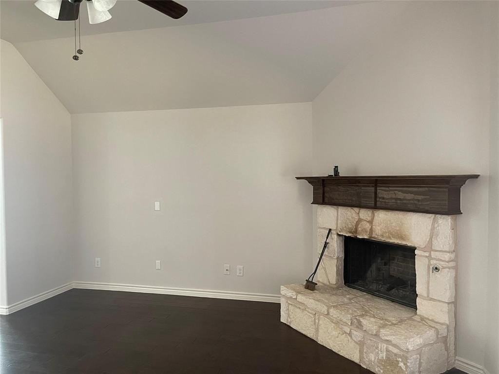 816 Cypress Hill Dr - Photo 3 of 25