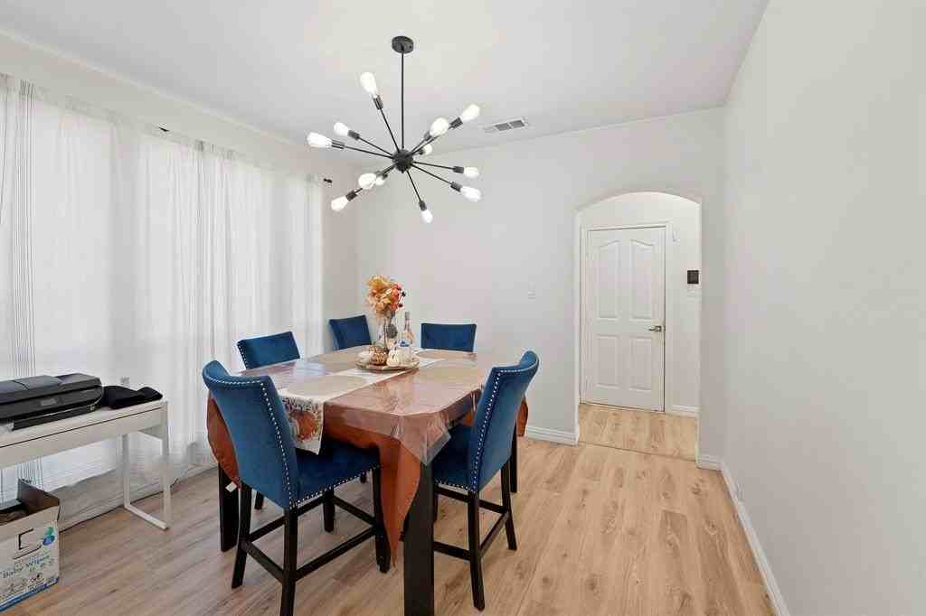5921 Ash Flat Dr - Photo 2 of 13