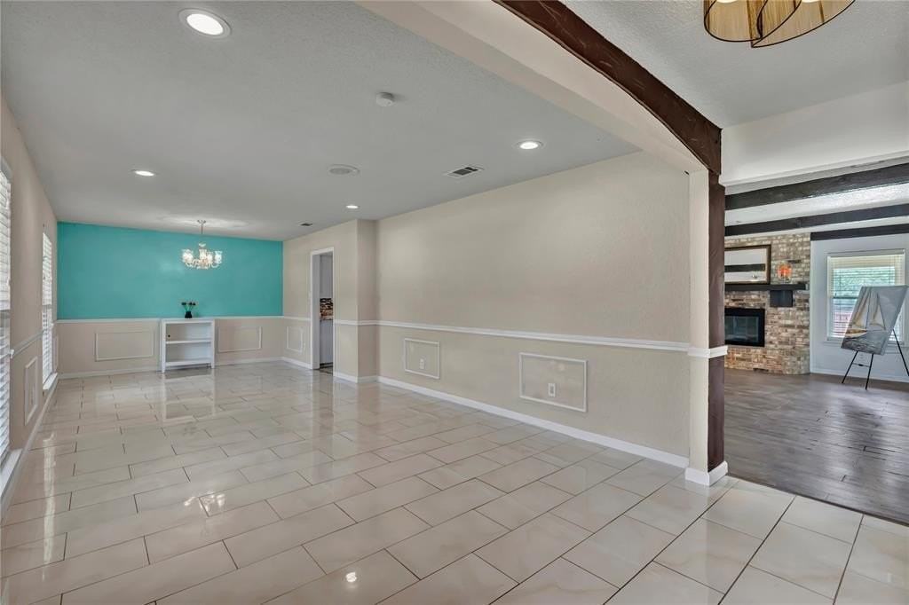 4405 Ray White Rd - Photo 4 of 36