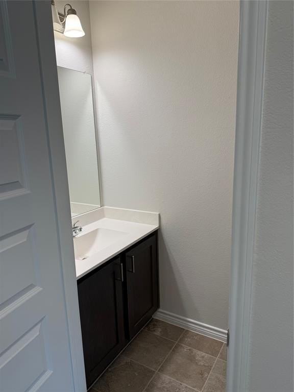 409 Saddle Ln - Photo 3 of 36