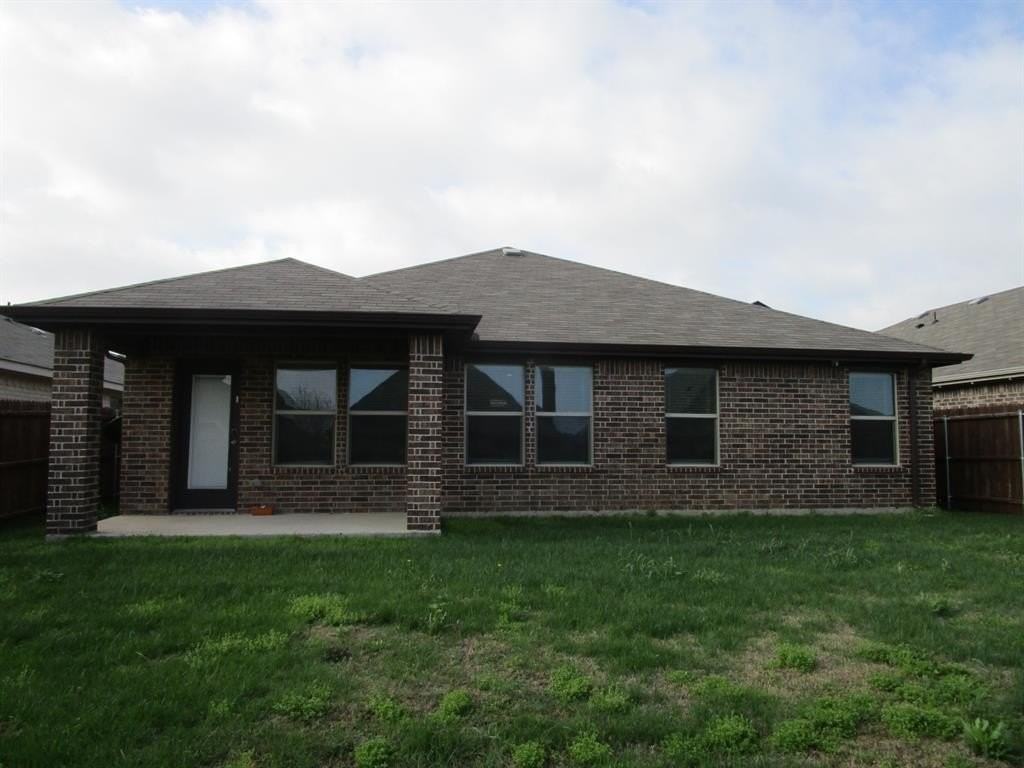 10128 Boxelder Dr - Photo 5 of 25