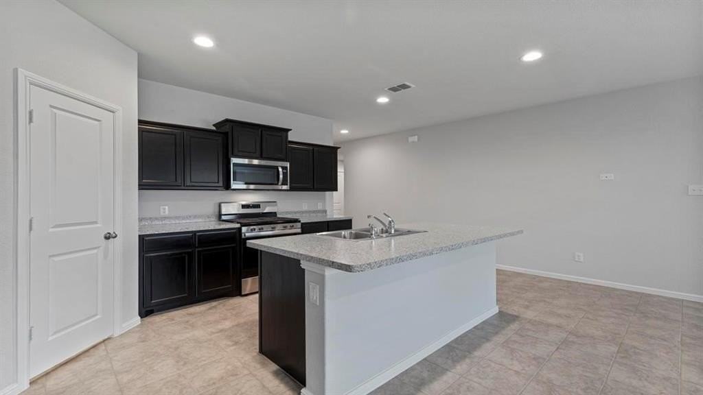 5908 Harvey Gap Ln - Photo 5 of 30