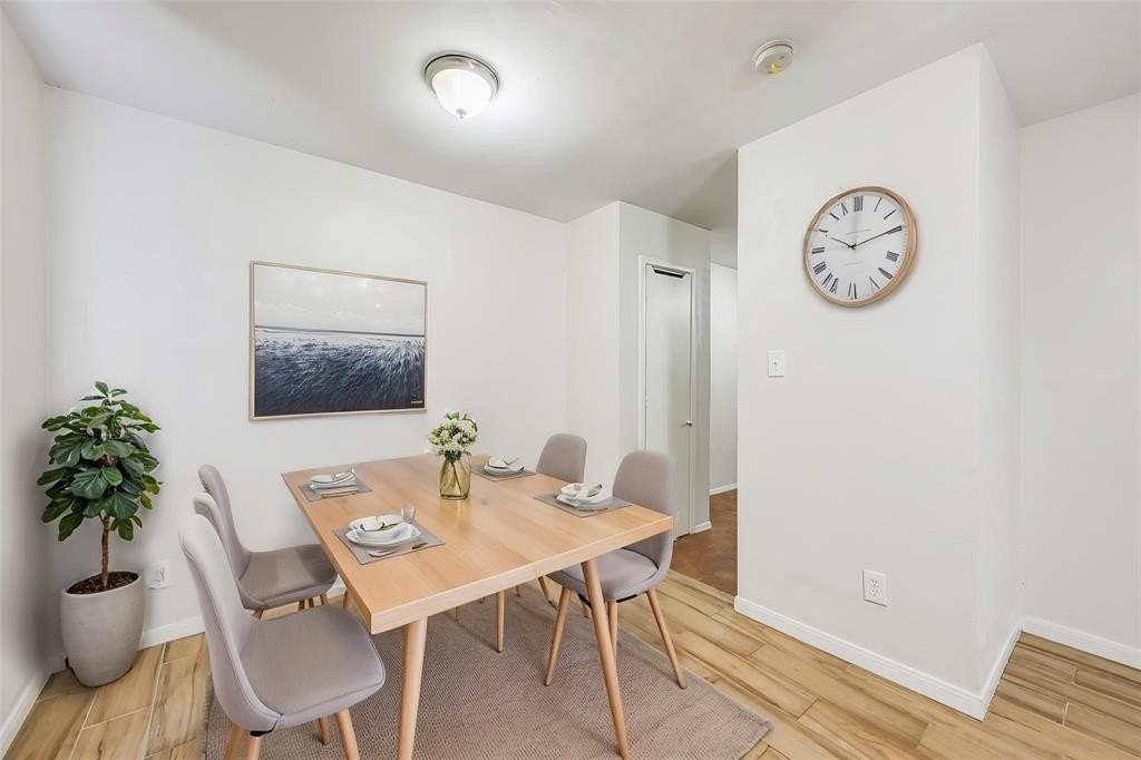 1905 S Cooper St - Photo 5 of 15