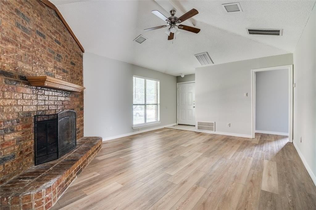 2400 Guerrero Dr - Photo 2 of 12