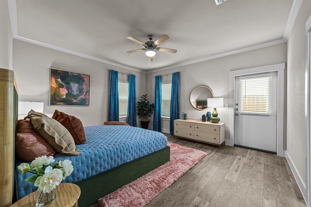 6710 Gladly Ln - Photo 6 of 36