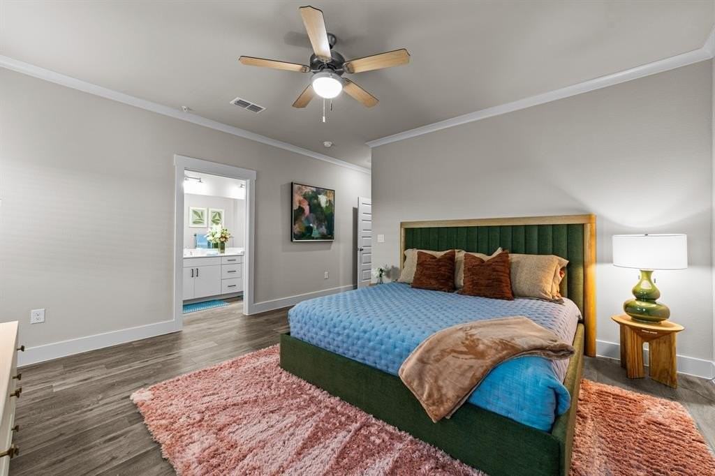 6710 Gladly Ln - Photo 7 of 36