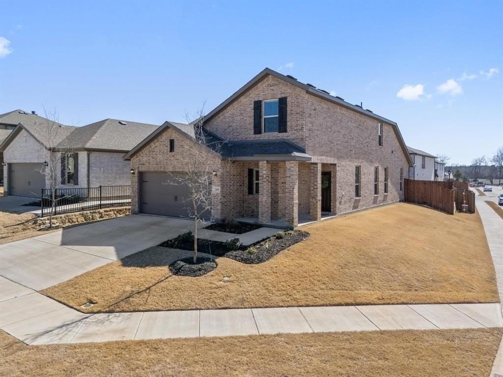 3105 Bedstraw Ln - Photo 2 of 40