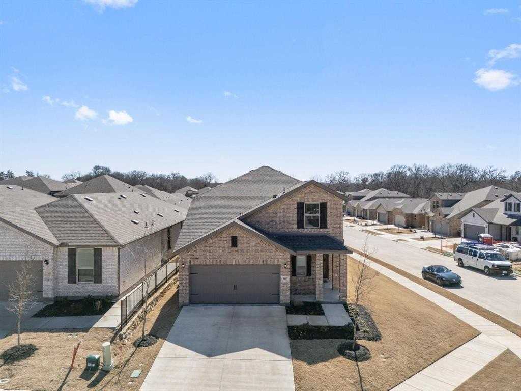 3105 Bedstraw Ln - Photo 3 of 40