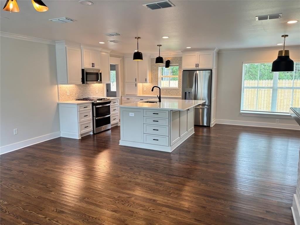 3038 Santa Elena Dr - Photo 3 of 16