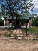 featured image of 210 Kean St