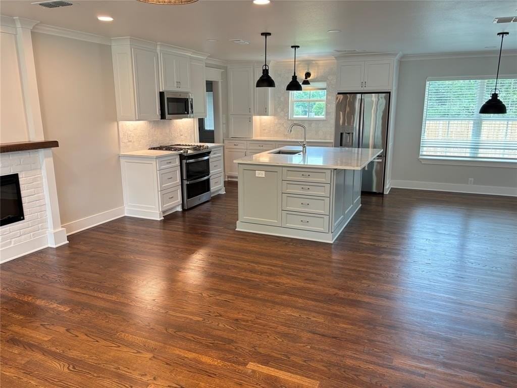 3032 Santa Elena Dr - Photo 2 of 17