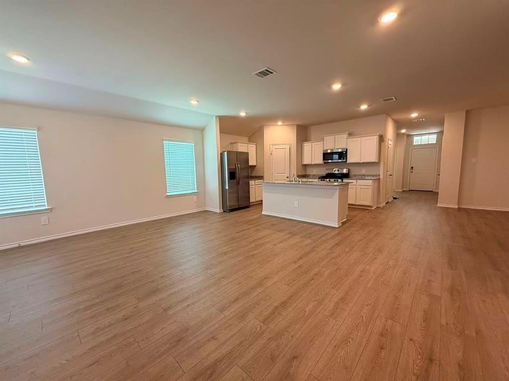 1712 Basalt Ln - Photo 4 of 20