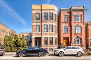 1135 N Damen Ave - Photo 1 of 1