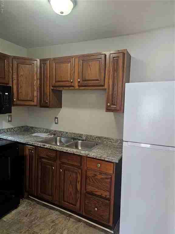 410 Pendleton St #A - Photo 4 of 18