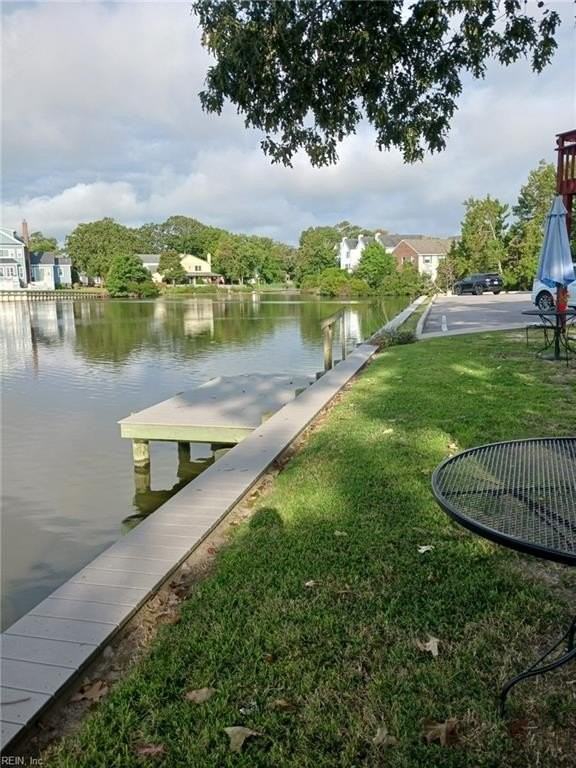 Bishop Thoroughgood Ave #105 - Photo 3 of 8