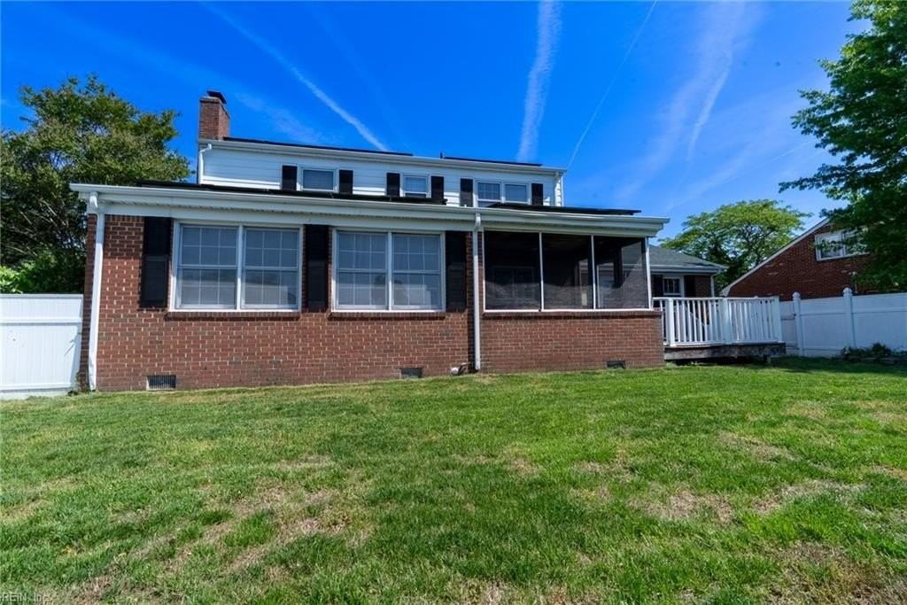 3449 Petunia Cres - Photo 6 of 7