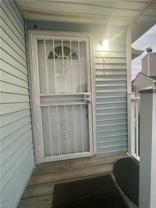 611 Bluff Ct - Photo 1 of 1