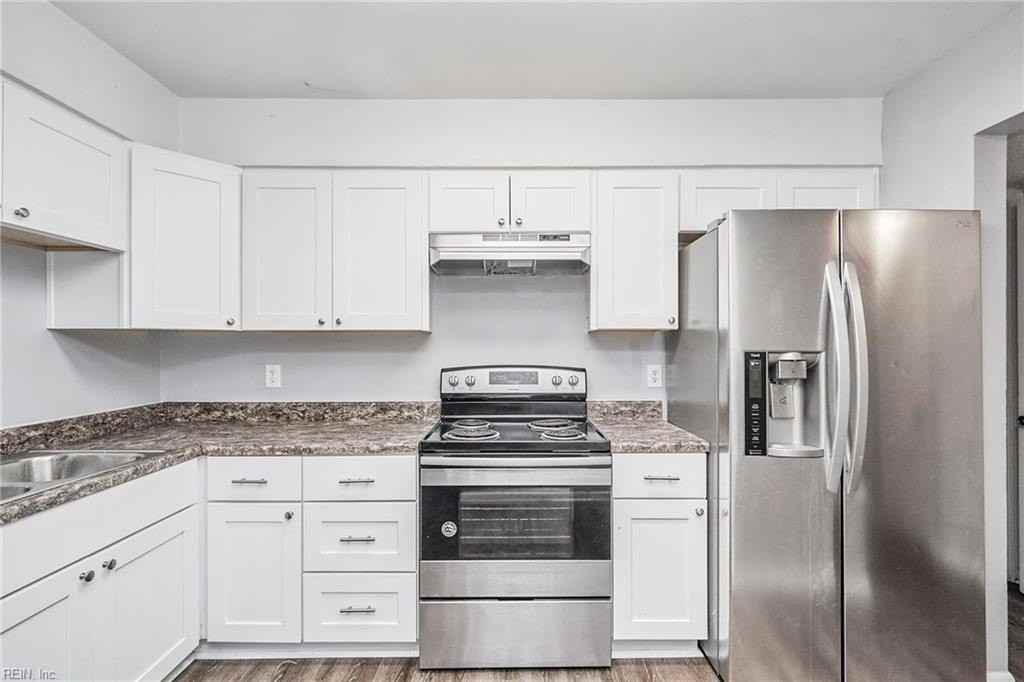 5613 Darby Close - Photo 6 of 19