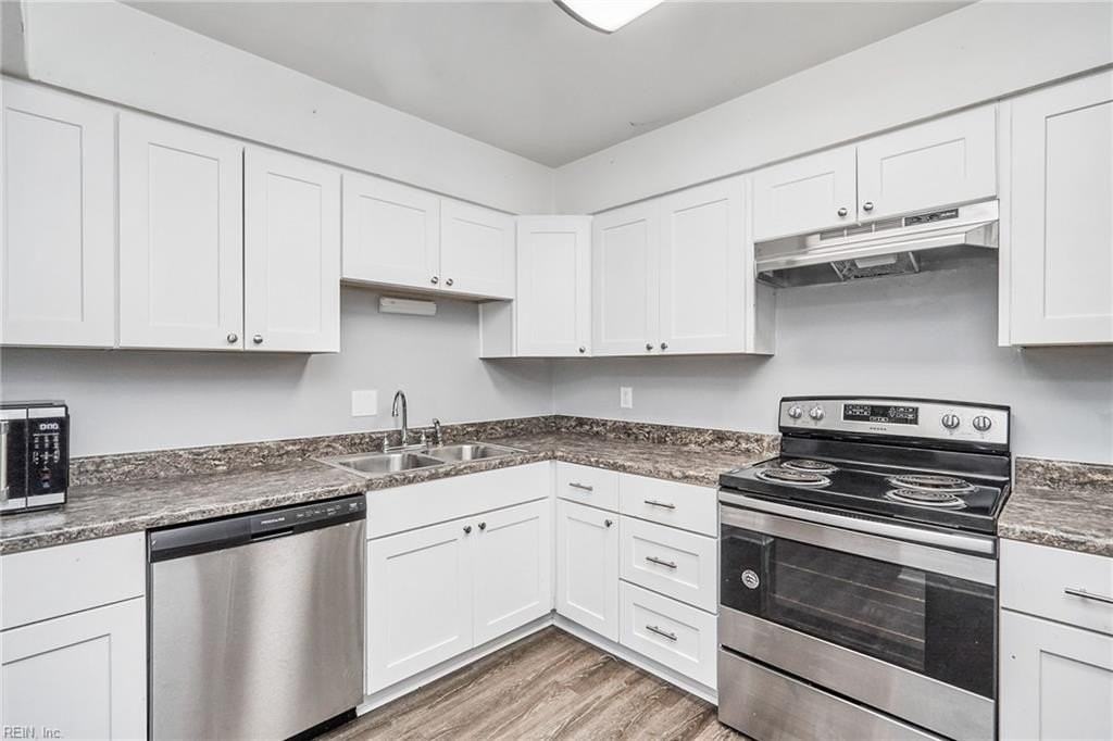 5613 Darby Close - Photo 7 of 19