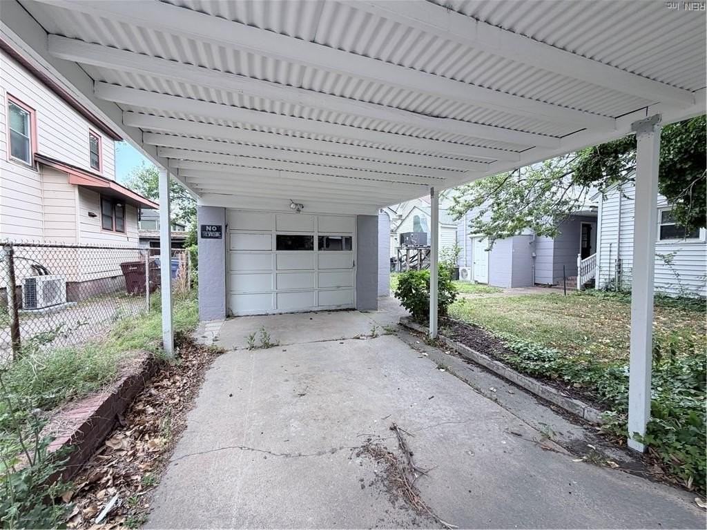 714 B St - Photo 6 of 6