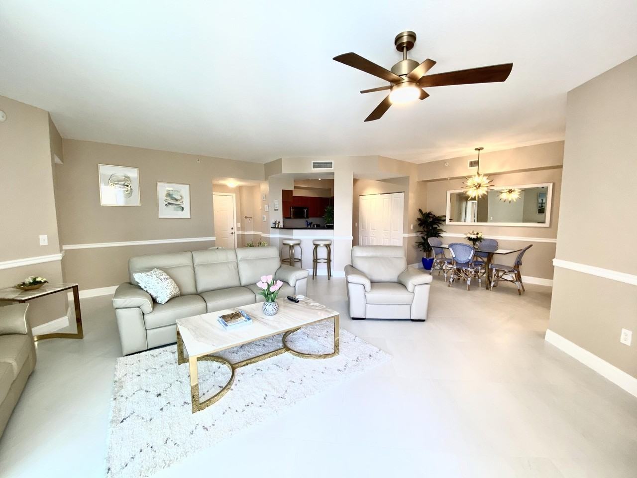 806 E Windward Way #508 - Photo 5 of 41