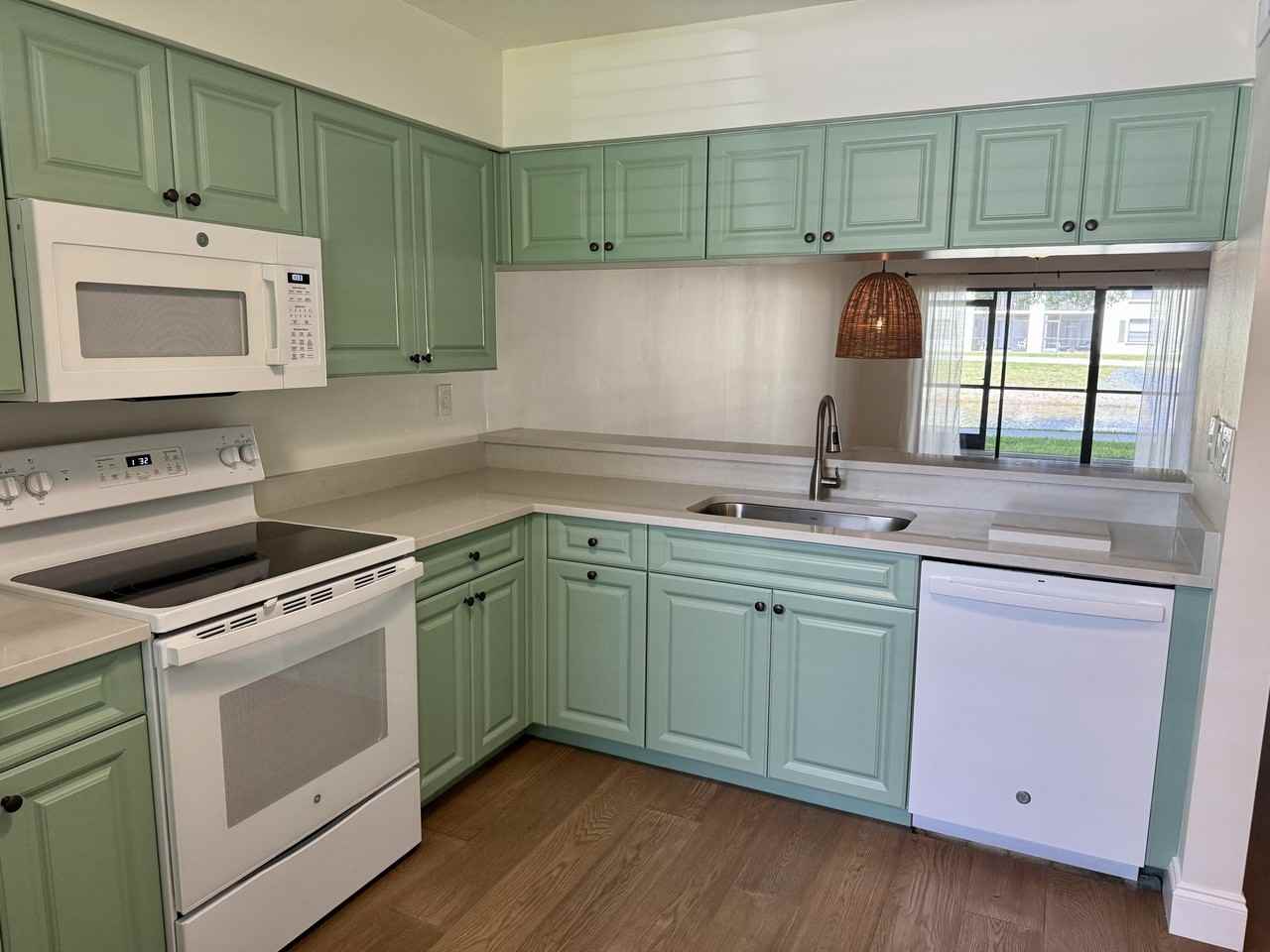 401 Sabal Ridge Cir #401B