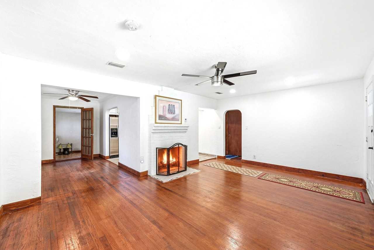 1516 Sw 24th St - Photo 7 of 30