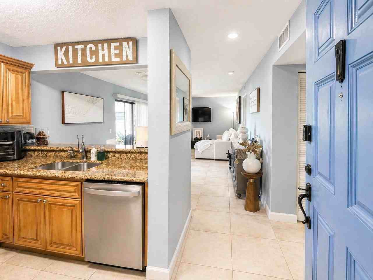 1540 Windorah Way #D - Photo 3 of 19