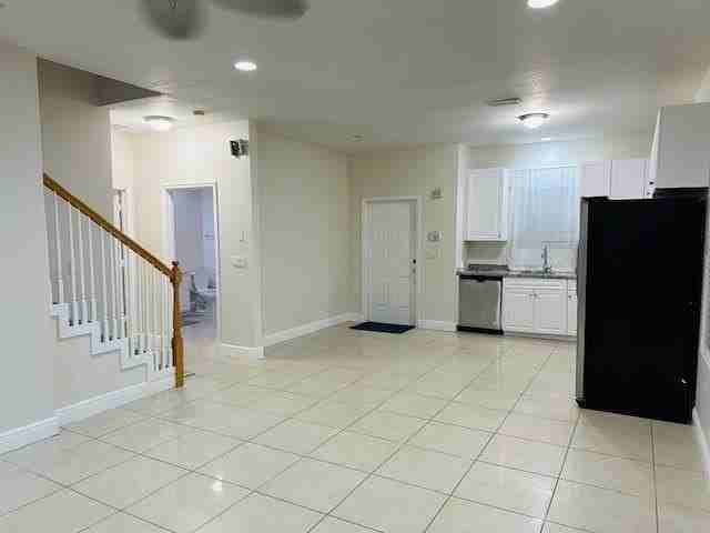 4216 Leo Ln #5G - Photo 6 of 31
