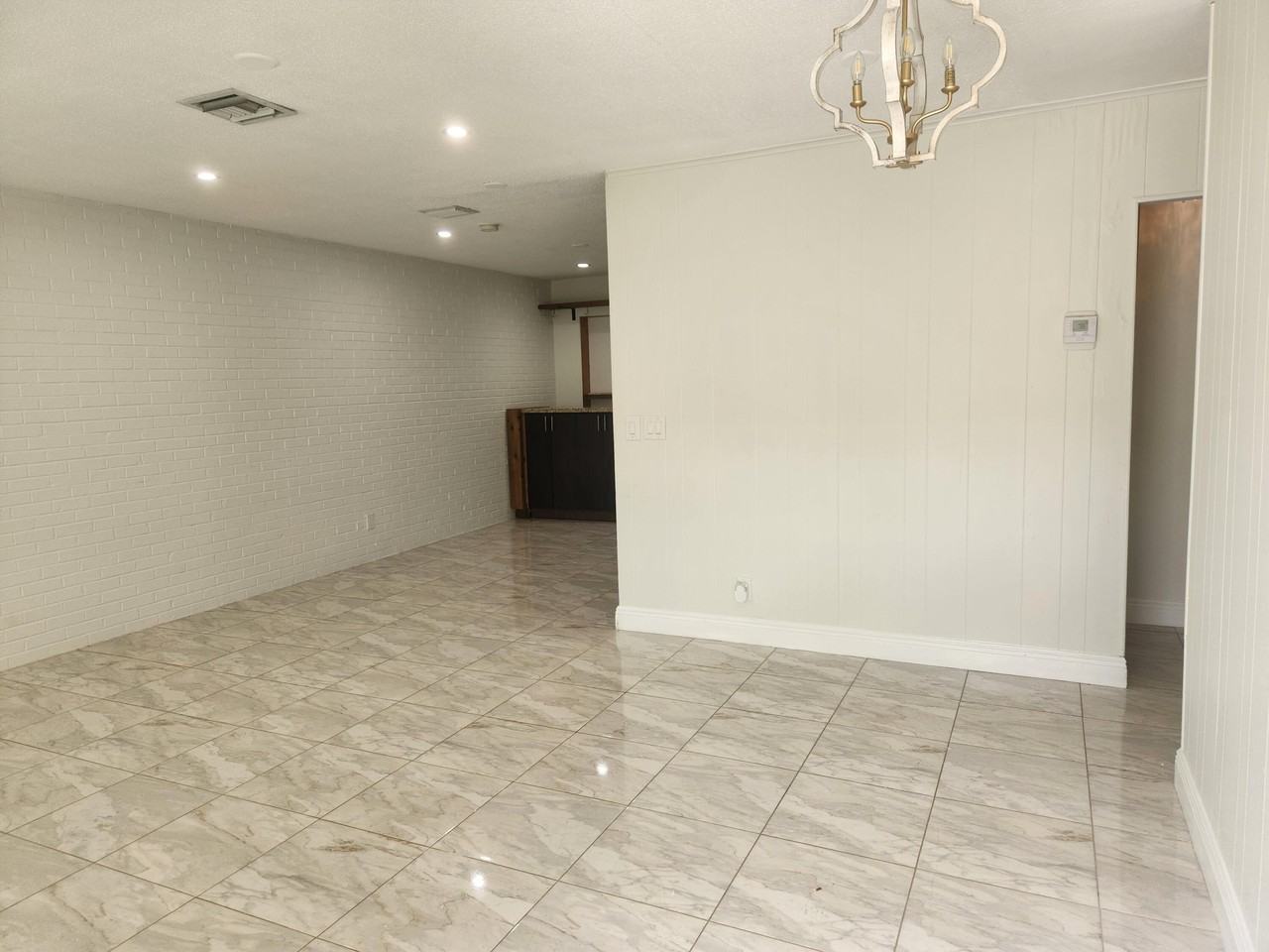 452 Martin Ave #B - Photo 6 of 27