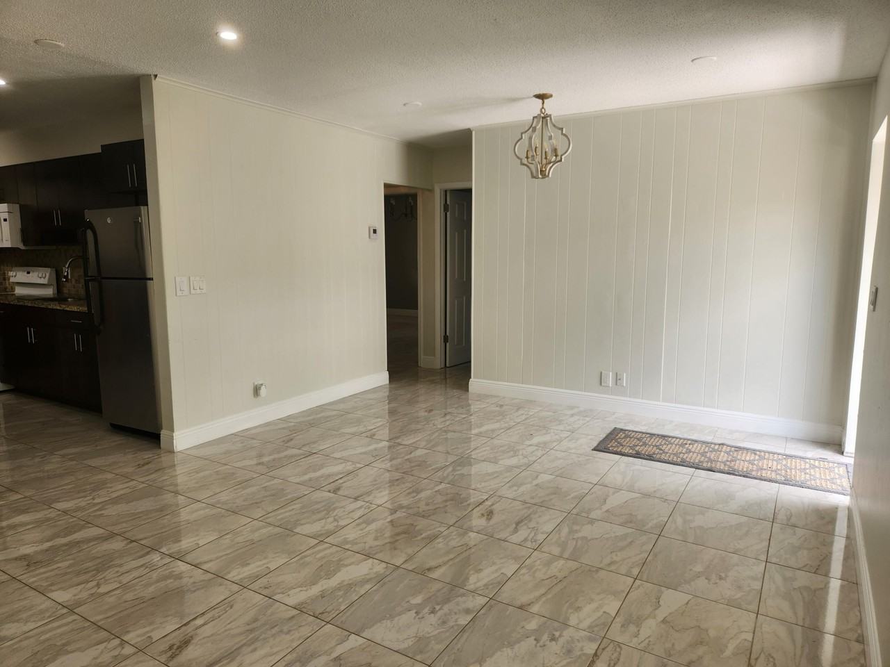 452 Martin Ave #B - Photo 7 of 27