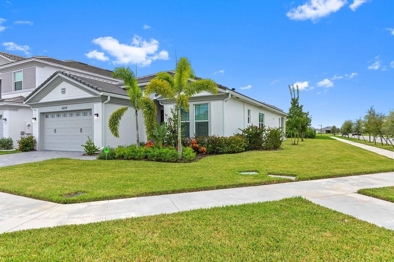 14236 Gray Bark Bnd - Photo 2 of 45