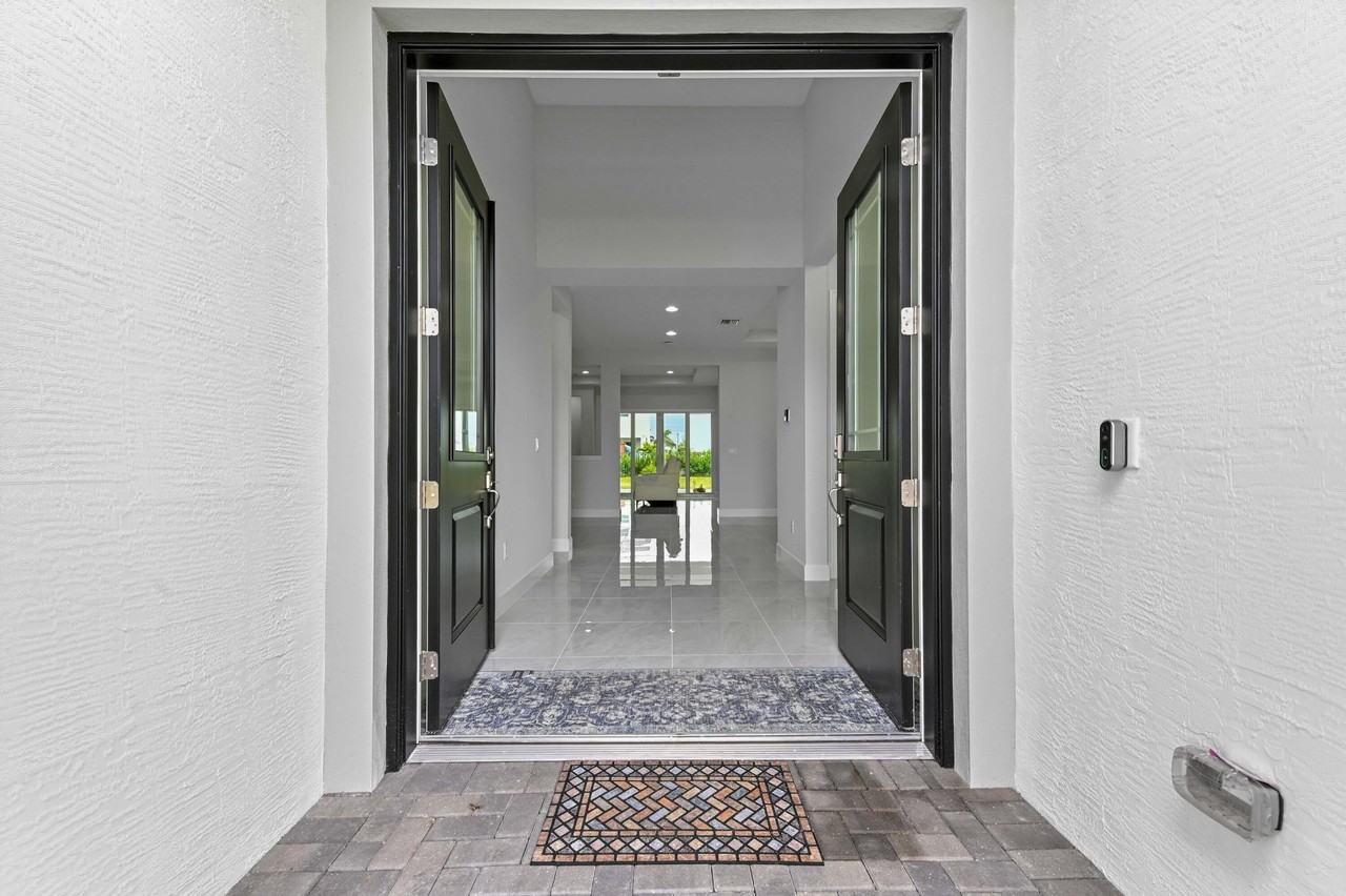 14236 Gray Bark Bnd - Photo 4 of 45